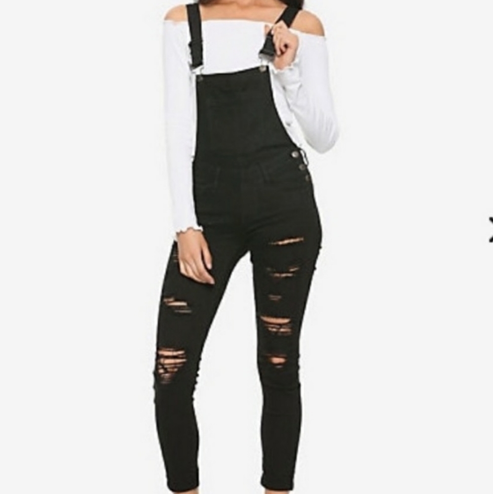 Boohoo Black Distressed Overalls